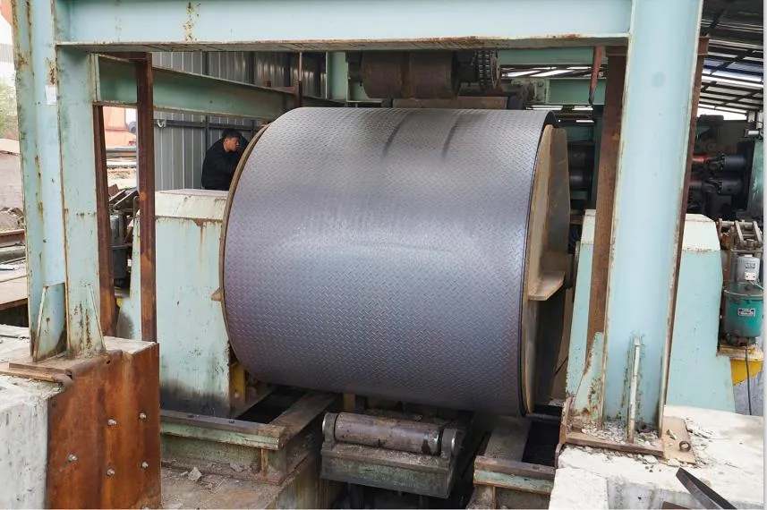 EN10155 SUMIHARD Q235B Q345B Q355NH Galvanized Checkered Plate For Floor 4