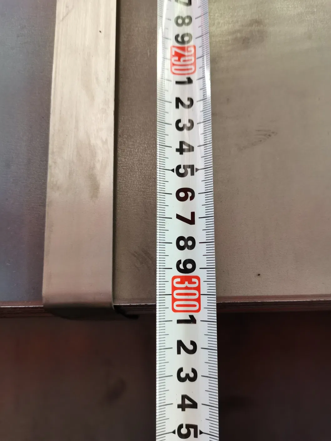 A36 Q235B Q345 1mm 3mm 10mm Hot Rolled Steel Sheet High Strength Plate Black Carbon Iron Plate 11